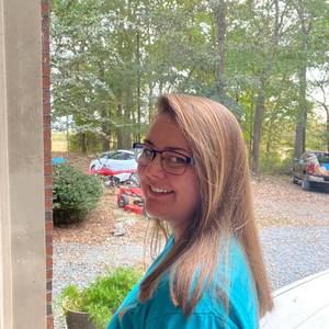 Meet your Posher, Kara